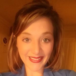 Meet your Posher, Debra